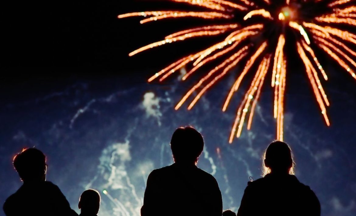 esi securite feu artifice ete nuit